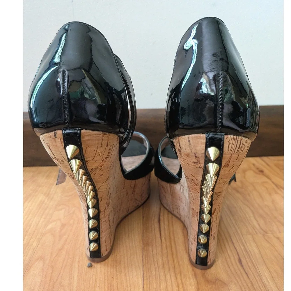 Betsey Johnson Madelin Wedge 8M Punk Rockabilly Edgy Spike Platform Heel Goth